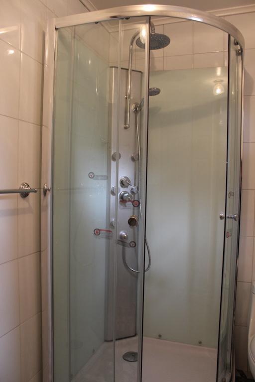 Hotel Yellow Submarine Punta Arenas Chambre photo