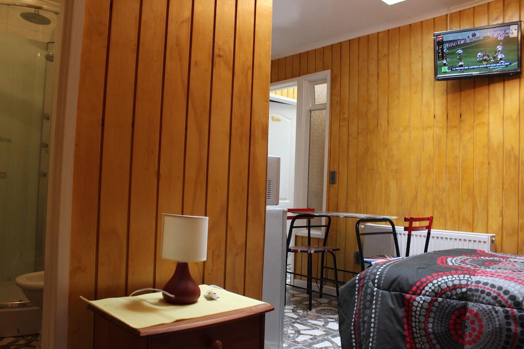 Hotel Yellow Submarine Punta Arenas Extérieur photo