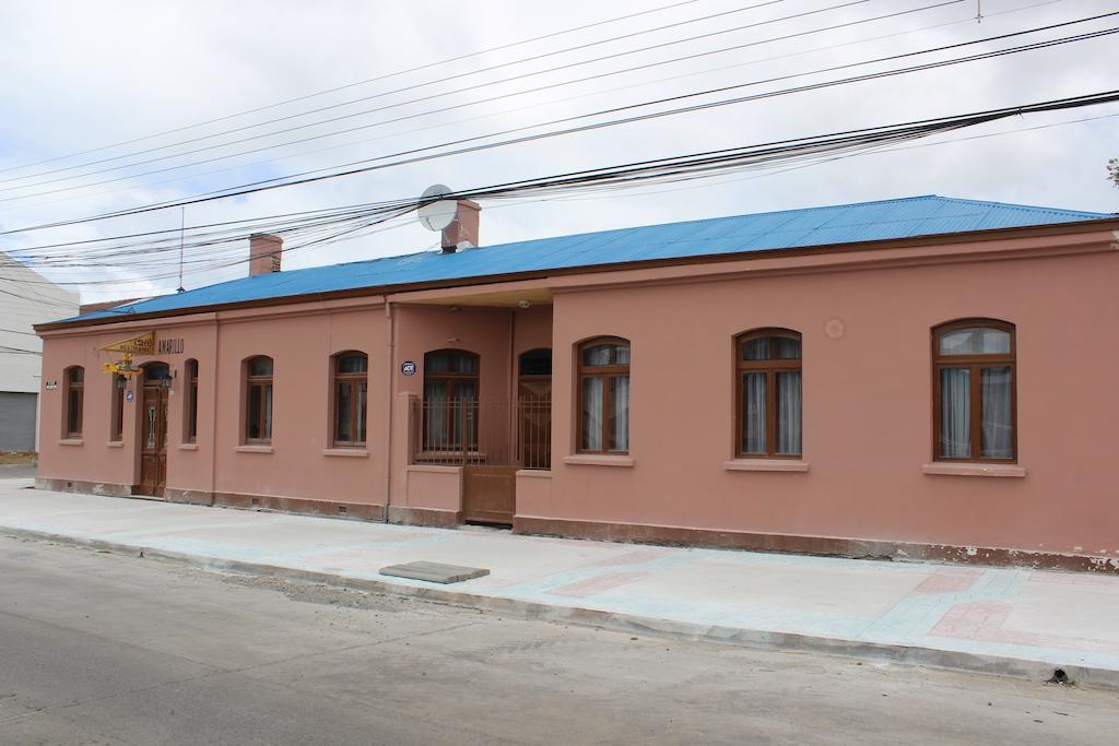 Hotel Yellow Submarine Punta Arenas Extérieur photo