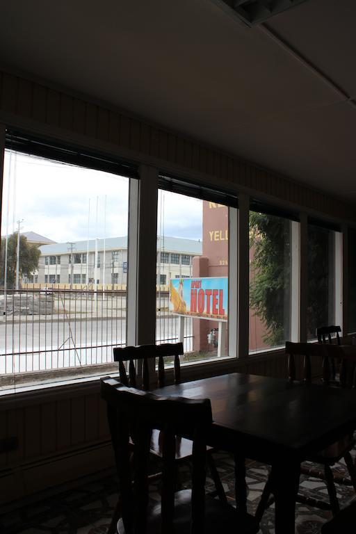 Hotel Yellow Submarine Punta Arenas Extérieur photo